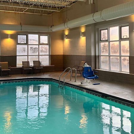 La Quinta By Wyndham Detroit Utica Hotel Luaran gambar