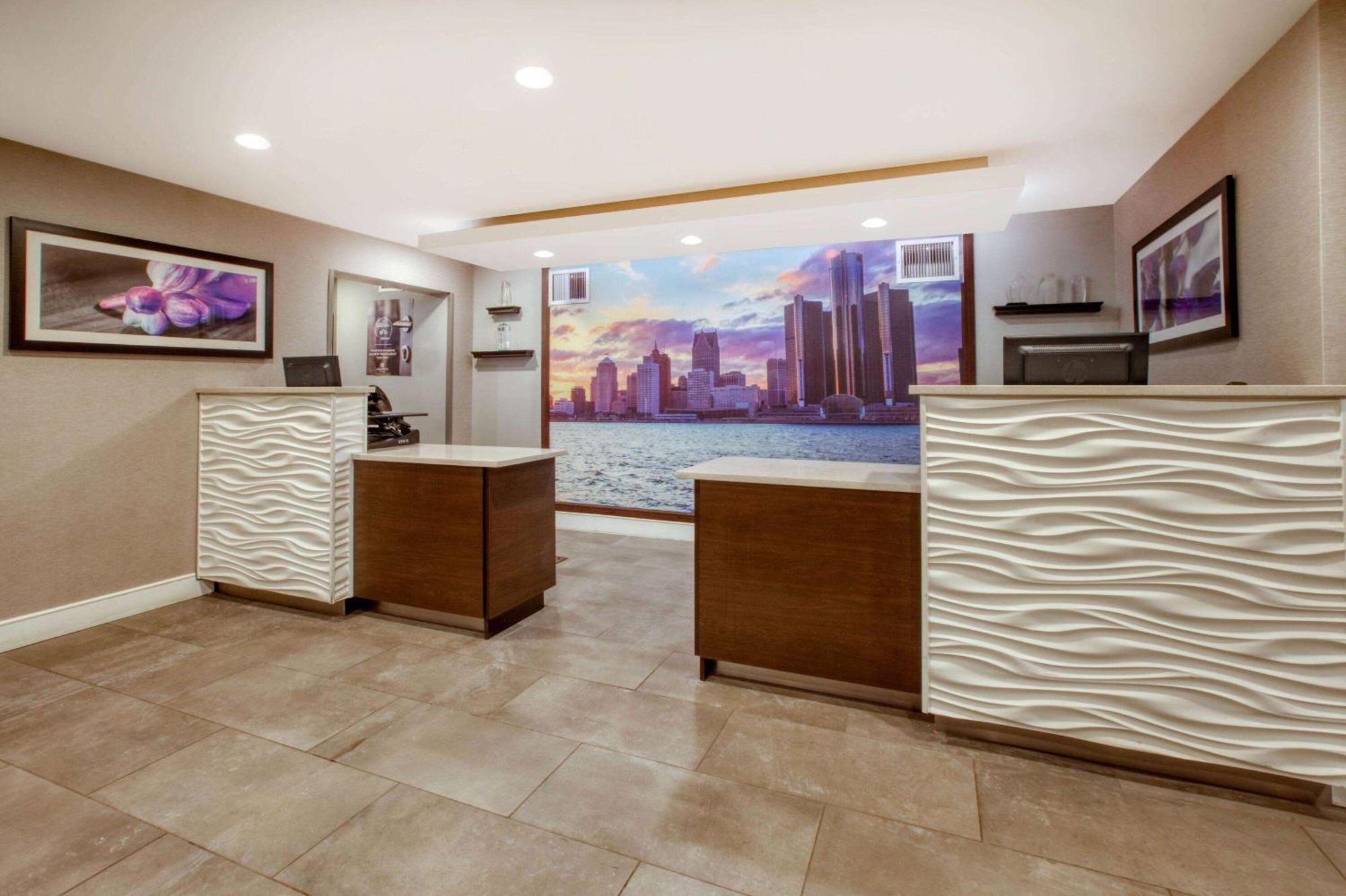La Quinta By Wyndham Detroit Utica Hotel Luaran gambar