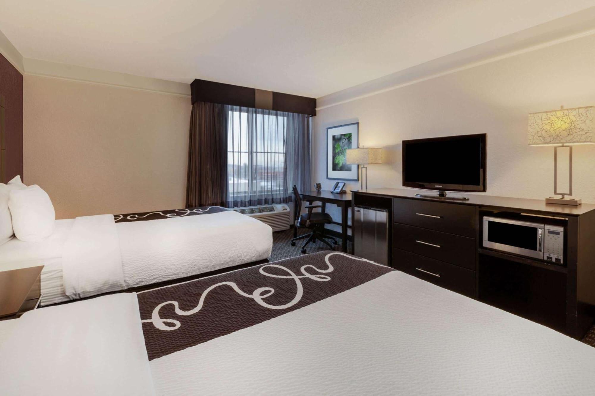 La Quinta By Wyndham Detroit Utica Hotel Luaran gambar