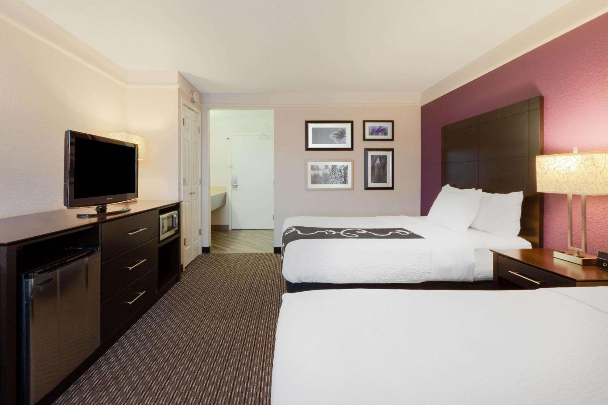 La Quinta By Wyndham Detroit Utica Hotel Luaran gambar